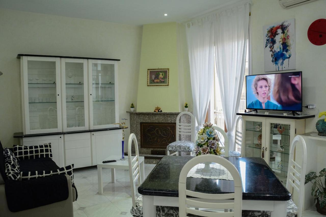 Residenza Margherita - Centralissima ساليرنو المظهر الخارجي الصورة