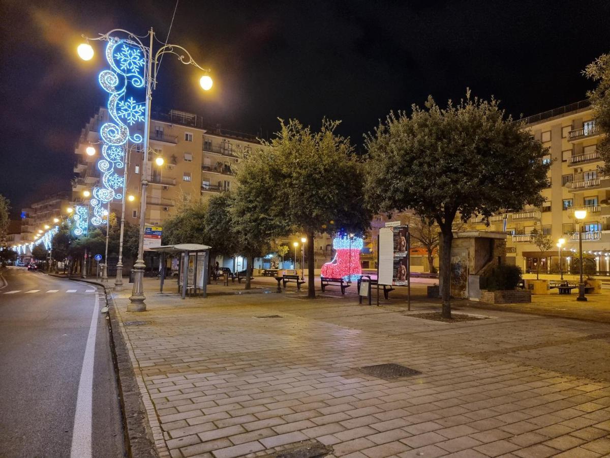Residenza Margherita - Centralissima ساليرنو المظهر الخارجي الصورة